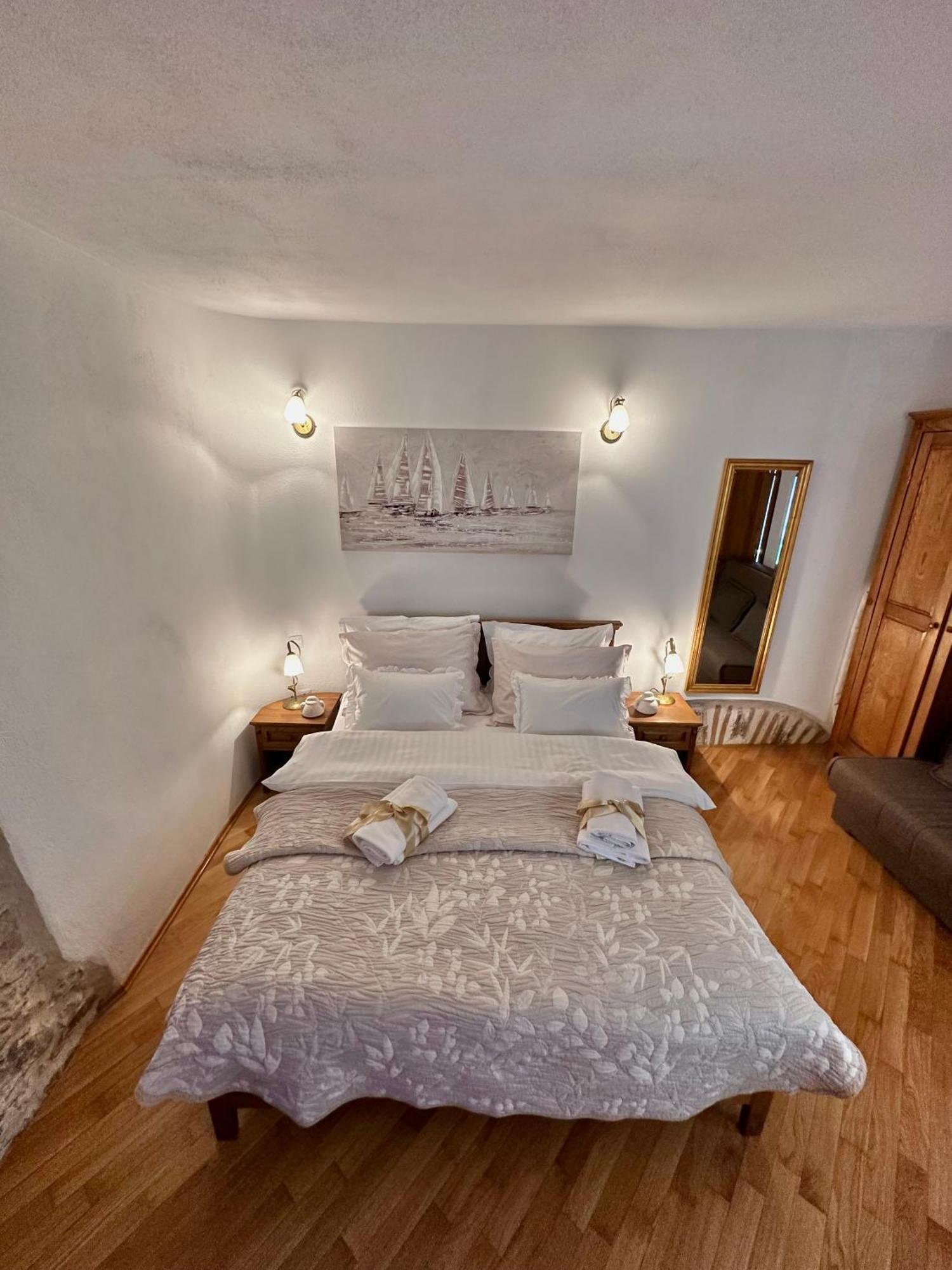 Diocletian Wine Studio Apartment II Split Buitenkant foto
