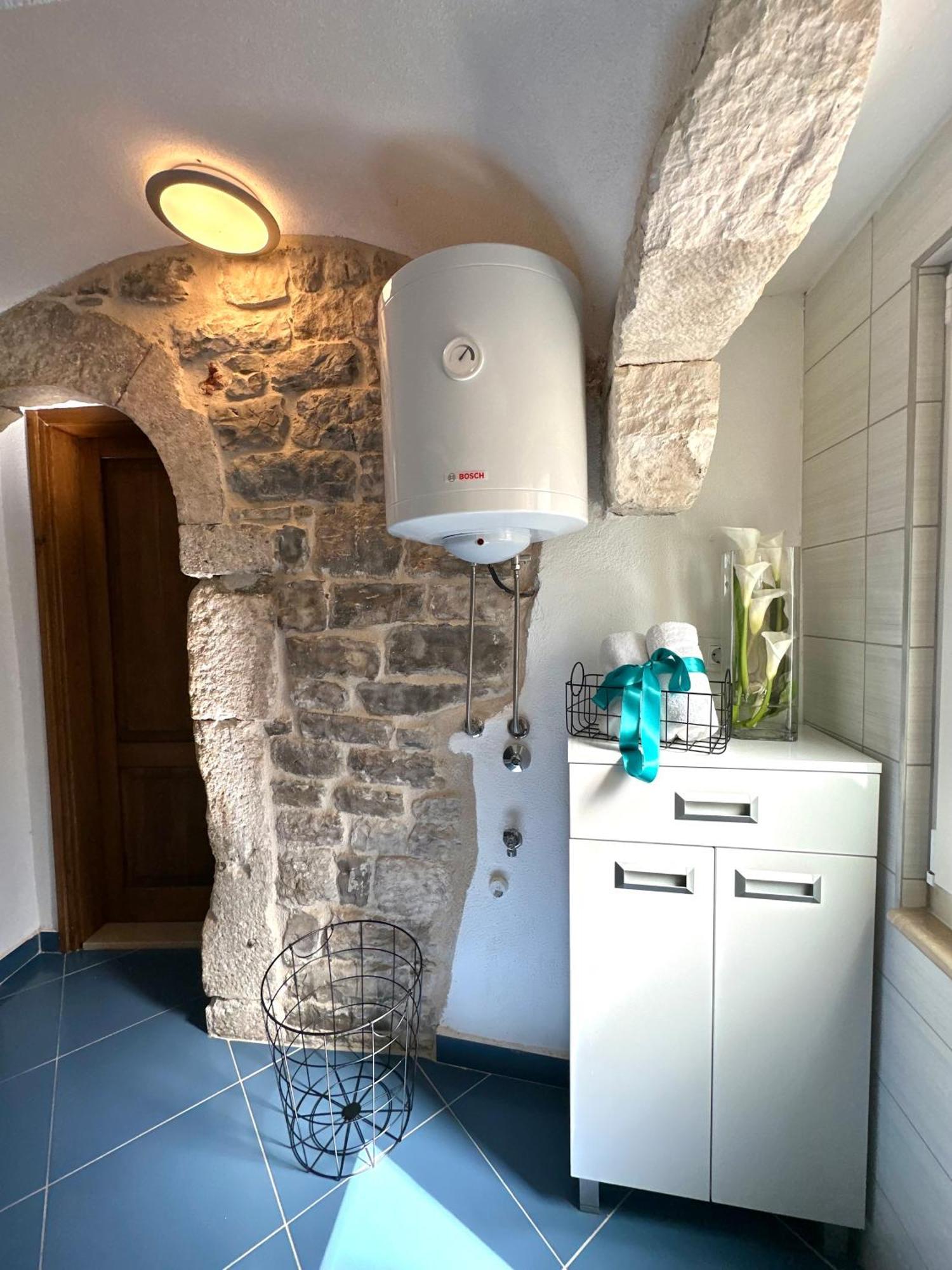 Diocletian Wine Studio Apartment II Split Buitenkant foto